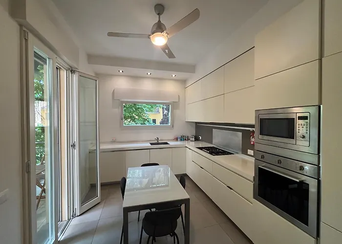 Casa In Centro A - Giardini Margherita Apartment *